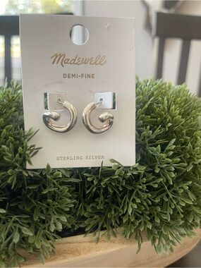 Madewell NWT Demi-Fine Silver Twisted Loop Earrings NW092
